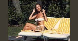 What kind of tv show is katie lee on? Hot Lady Check Out A Young Kathie Lee In A Bikini