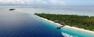 Dengan coral flyers ini anda akan meluncur merentasi kawasan laut dengan menggunakan kabel khas yang dipasang menghubungkan pulau gaya dan pulau sapi. Top 6 Pulau Tercantik Di Sabah Triphackerz