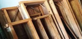 Harga pintu yang terbuat dari kayu jati juga bisa dikatakan cukup murah dan terjangkau sehingga banyak pemilik rumah yang tertarik untuk menggunakannya di rumah mereka. Harga Kusen Pintu Kayu Dan Jendela Kayu Juli 2021