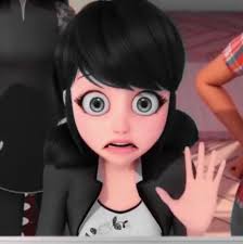 pin auf marinette dupain cheng ladybug