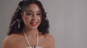 Blanca Collins's Instagram, Twitter & Facebook