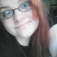 Brandy Rowan's Instagram, Twitter & Facebook