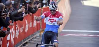 Zijn grootste overwinningen waren zes klassiekers, twee etappes van de tour de france en de wereldkampioenschappen veldrijden in 1996. Adrie Van Der Poel Mathieu Heeft Geleerd Uit Vorig Jaar Wielerflits