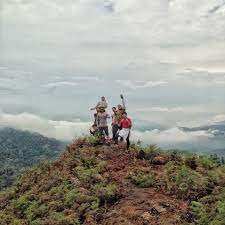 808 4.594178,101.014302 194 gunung gagak: Puncak Tebal Dgn Awan Karpet Bukit Senaling Port Terbaru Buat Hikers