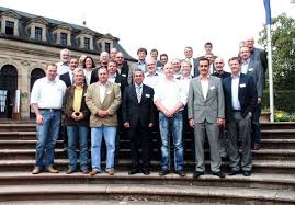 Sage-Händler wollen mitreden