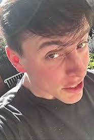 Sanders Shorts" Ten years ago, I made my first Vine (TV Episode 2023)