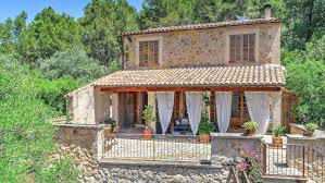 Immobilien suche nach '1845 haus kaufen auf mallorca gefunden'| finden sie handverlesene immobilien, exklusive häuser, hochwertige wohnungen, besondere objekte weltweit. Romantische Und Private Finca In S Arraco In Mallorca