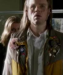 Cyrus is one hell of an actor.