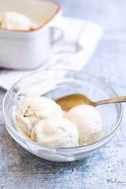 As the edges start to freeze, stir the mixture with a whisk or spatula to break up the partially frozen ice cream. Simple Ice Cream Recipe Cuisinart