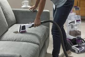 Hoover impresses with a cheap yet highly versatile carpet cleaner, perfect for small carpet cleaning jobs. Hombre1 Simplify Your Pet Friendly Household With Hoover S Smartwash Pet Complete Automatic Carpet Cleaner