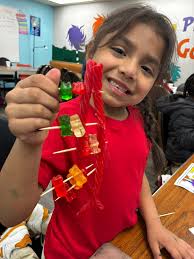 The Peoria Friendship House 2nd Annual Celebrity Putt Club Event was a huge  ￼success. We extend our gratitude to our sponsors, celebrities, Board of  Directors, Staff, and volunteers for their invaluable contributions