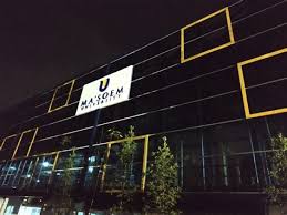 Bukan sahaja sahaja melibatkan pertukaran barang, malah bidang ini juga sebagai universiti. Universiti Yang Menawarkan Bidang Penerbangan Uniten Mempunyai Lima Kolej Yang Mengandungi 15 Jabatan Akademik