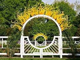 Chihuly Glass Installation At Missouri Botanical Gardens In St Louis Mo Marjorielg Missouri Botanical Garden Garden Artwork Chihuly