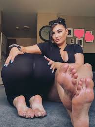 Katlyn Moree @findommisskat Twitter Profile