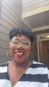 Jessica Fleury's Instagram, Twitter & Facebook