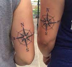 Couple Compass Tattoo Sevgili Pusula Dovmeleri Eslesen Dovmeler Compass Tattoo Dovme