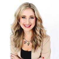 Leslie Fultz's Instagram, Twitter & Facebook