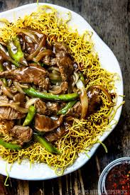 Add the slaw sauce and toss again. Crispy Cantonese Beef Chow Mein Pups With Chopsticks