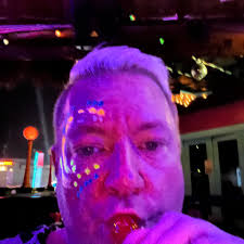 3 years today we got the most heartbreaking news 💔 our dear friend and  colleague Janet Porteous passed away.. she was the dancing Queen of The  Horseshoe Bar Greenock , she would