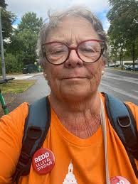 Hei Sissel Unger, Brita Østvold. Per Aschjem, Grethe Jobling og jeg ble i  mai i fjor arrestert fordi vi protesterte mot ulovlig riving på  Rikshospitalet. Vi ville at politiet skulle komme da