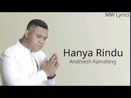 Saat ku sendiri, kulihat photo dan video bersamamu yang tlah lama kusimpan hancur hati ini melihat semua gambar diri yang tak bisa, ku ulang kembali. Andmesh Hanya Rindu Youtube