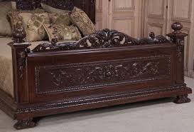 Italian Renaissance Walnut King Bed In 2020 King Beds King Mattress Set Antique Bedroom Furniture