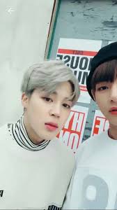 Das drehte sich dann noch ein wenig im kreis, bis jimin schließlich zusammen mit suga was trinken ging und sich nochmal im park mit v traf, . Suga Jimin V Jungkook Puma Army S Amino