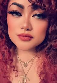 Trisha Sweet's Instagram, Twitter & Facebook