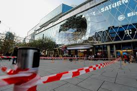 What you need to know about the coronavirus pandemic on 4 february. Jerman Berlakukan Lockdown Covid 19 Ketat Selama Periode Natal Dan Tahun Baru Okezone News