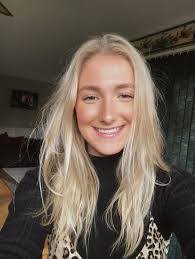 Michaela Fraser's Instagram, Twitter & Facebook