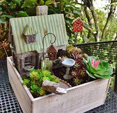 Any season, any time, fairies love spending their days outdoors. Korisnik Haljina Logo Miniature Fairy Garden Kits Patricedebruxelles Com