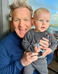 From TV stardom to multimillionaire: A deep dive into Richard Hammond's net  worth. 💼💰  [https://www.networthmama.com/category/showbiz/authors/richard-hammond-net-worth](https://www.networthmama.com/category/showbiz/authors/richard-hammond-net-worth)