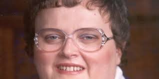 Eloise Mckee's Instagram, Twitter & Facebook