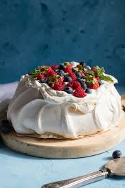 Gradually add in the sugar, 1 tablespoon at a time, beating well after each addition. The Best Pavlova Recipe Ever The Home Cook S Kitchen