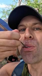 Trying 5 Peso Sea Urchins in the Philippines 🇵🇭 #philippines #filipino