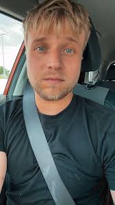 Eugene Oregon master bedroom lease takeover