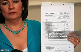 21 Mexican Isabel Miranda Wallace Stock Photos, High-Res Pictures, and  Images