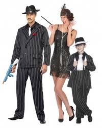 Dieses motto kann auf deiner geburtstagsparty im sommer ideal umgesetzt werden. Mottoparty Ideen 20er 50er 80er 90er Etc Fur Erwachsene Kinder