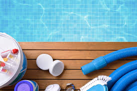 Kit D Entretien De Piscine Ce Qu Il Faut Avoir A Portee De Main Aquapolis