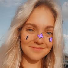 Camille Nolan (@on_is_camille)