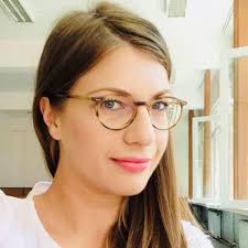 Roast salmon salad with chickpea and tomatoes