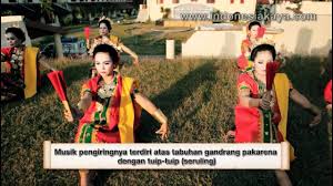 Check spelling or type a new query. Tari Kipas Pakarena Sulawesi Selatan Sejarah Makna Dan Musik Borneo Channel