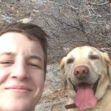 Rylan (@SchmanskiRylan)