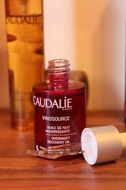 Pourquoi des tests cosmétiques ? Caudalie Des Produits Issus Du Raisin Et De La Vigne Au Service De La Beaute