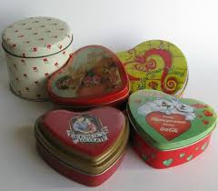 After saving tin cans forever, she finally came up with the perfect idea! Vintage Tins Valentines Day Decor 5 Decorative Tin Boxes Etsy Vintage Tins Decorative Tin Tin Boxes