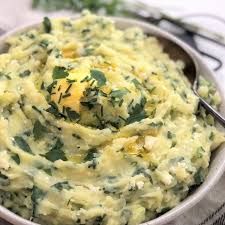 Spinach Mashed Potatoes Chef Not Required Recipe Cooking Spinach Healthy Potato Recipes Potatoes