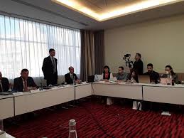 Nu trimiteți media cu salarii majorate și nemajorate; De Ce PreferÄƒ Romanii SÄƒ È™i È›inÄƒ Banii La Saltea Sau In Depozite Bancare DeÈ™i Au Alternative Mult Mai Profitabile Cinci RÄƒspunsuri La O SingurÄƒ Intrebare Hotnews Mobile