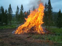 Travel warning issued due to wildfires in b.c. If You Cause A Wildfire In B C Be Ready To Pay For The Cost Of Fighting It The Narwhal