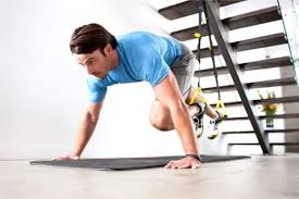 Este sistema de entrenamiento en suspensión nos permite entrenar todos nuestros grandes. Entrenamiento Trx Convierte Tu Casa En Un Gimnasio Caribbeanfit