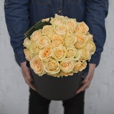 Flower delivery in dublin & ireland with bloom magic. Flower Delivery Ireland Florist Ireland Flowers Ireland 01 568 5555